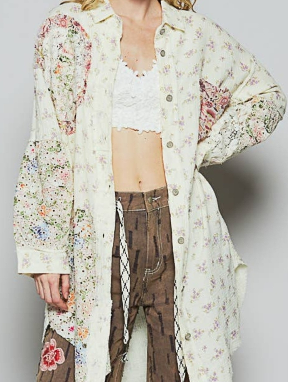 POL Floral Patchwork Double Peace Sign NEW Size M Boutique Blouse Cream w/lace - Picture 16 of 16